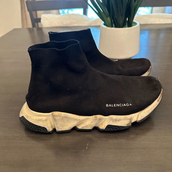 Balenciaga speeds - Picture 2 of 4